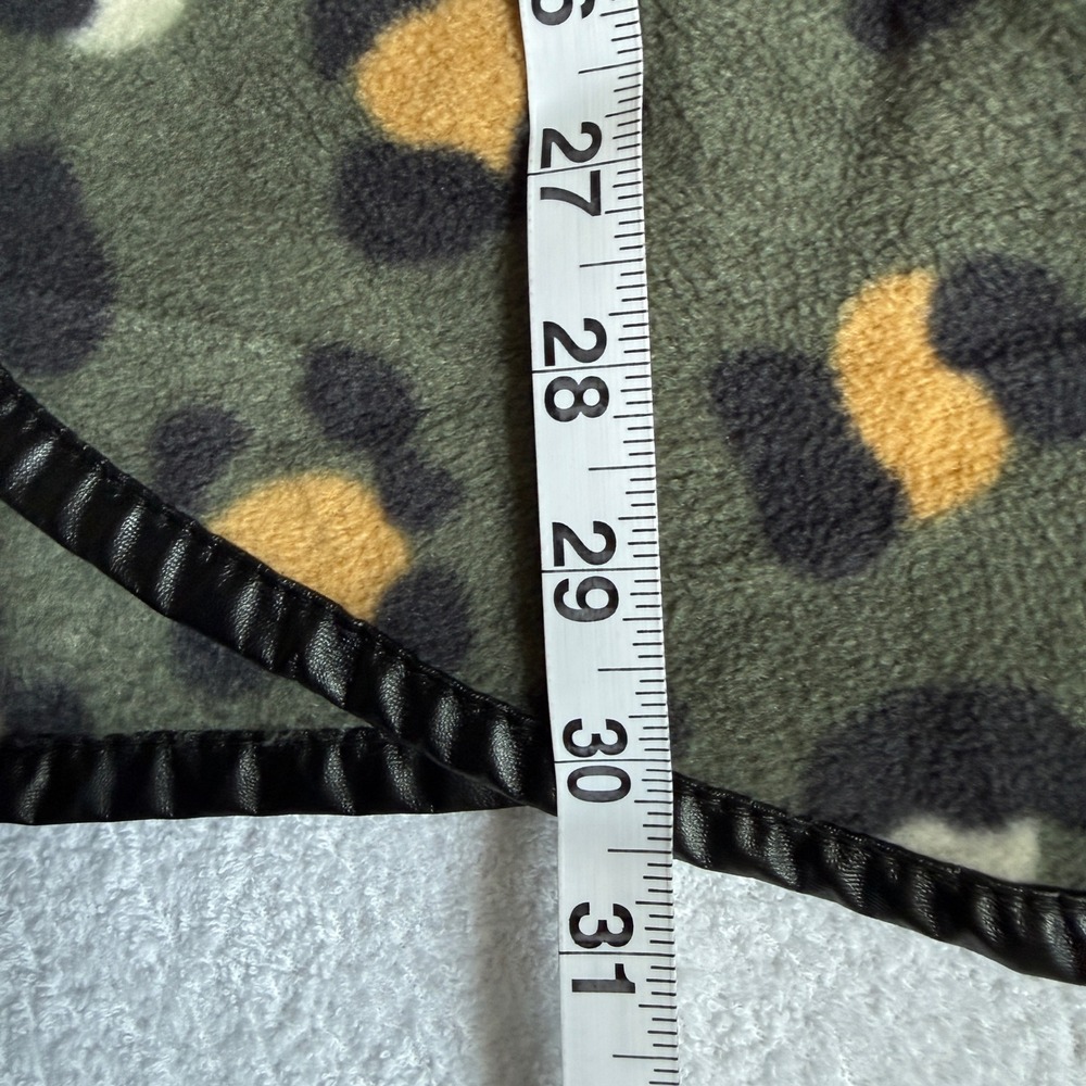 Simply Southern Fleece Vest Women Medium Green Leopard Open‎ Front Drape NWT - Picture 7 of 7
